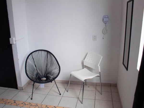 Casa Salazar Guadalajara : photo 3 de la chambre chambre double