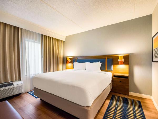 Sonesta Select Philadelphia Airport : photo 3 de la chambre suite 1 chambre lit king-size