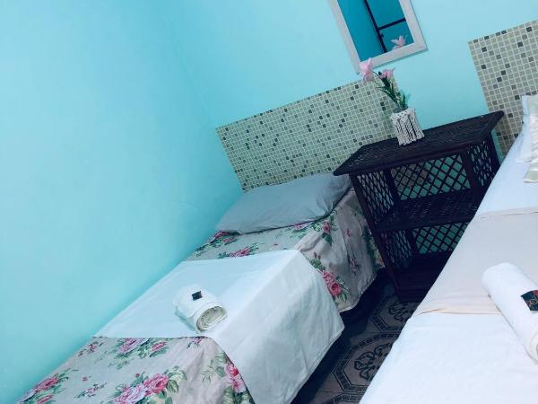 Pousada Biribiri : photo 2 de la chambre chambre triple Économique avec salle de bains commune