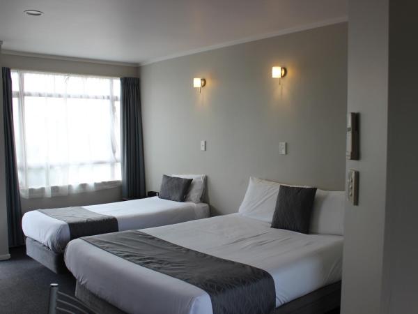 Quality Inn Acapulco Taupo : photo 4 de la chambre studio lits jumeaux
