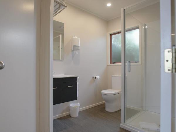 Quality Inn Acapulco Taupo : photo 1 de la chambre chambre familiale 1 chambre