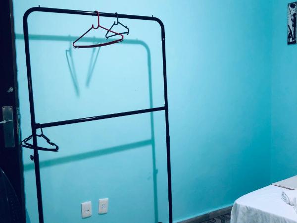 Pousada Biribiri : photo 3 de la chambre chambre double Économique avec salle de bains commune