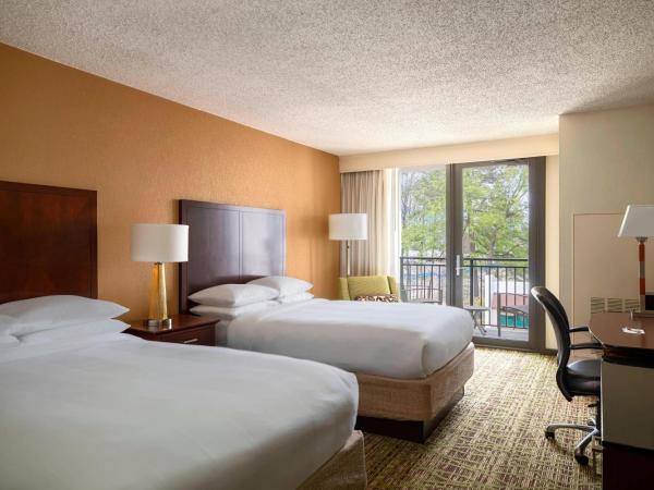 Atlanta Marriott Perimeter Center : photo 2 de la chambre guest room with balcony, guest room, 2 double, balcony