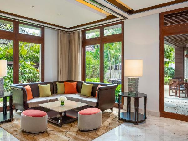 The St. Regis Sanya Yalong Bay Resort : photo 7 de la chambre pool villa, 1 bedroom villa, 1 king, poolside view( stay 2 nights or more: sanya airport pick up and drop off service once)
