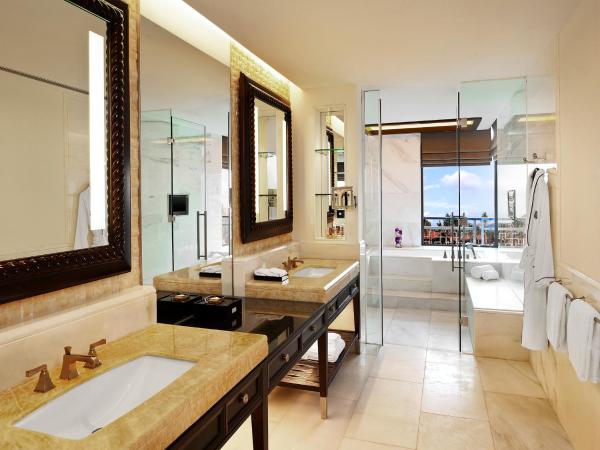 The St. Regis Sanya Yalong Bay Resort : photo 4 de la chambre grande chambre lits jumeaux familiale