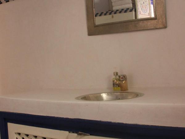 Riad Dar Nael : photo 4 de la chambre chambre triple