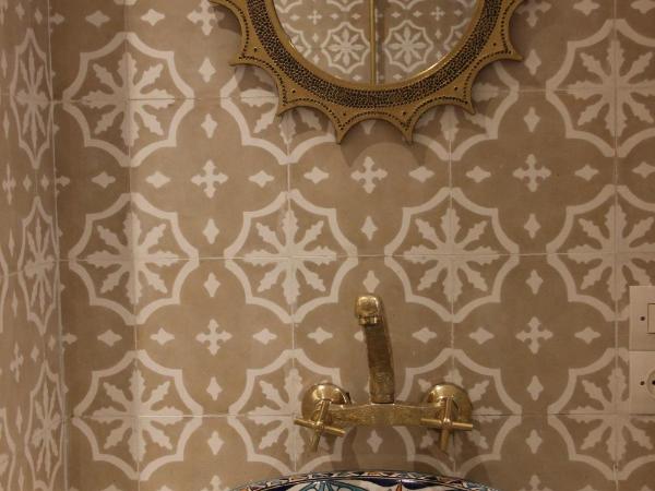 Riad Dar Nael : photo 8 de la chambre chambre deluxe double ou lits jumeaux