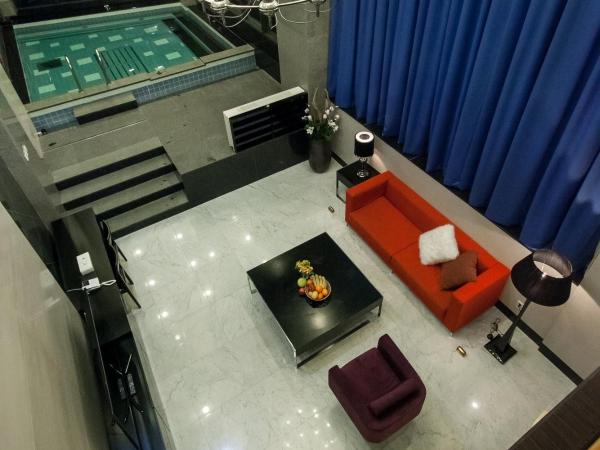 Hotel Pharos : photo 7 de la chambre suite avec piscine privée