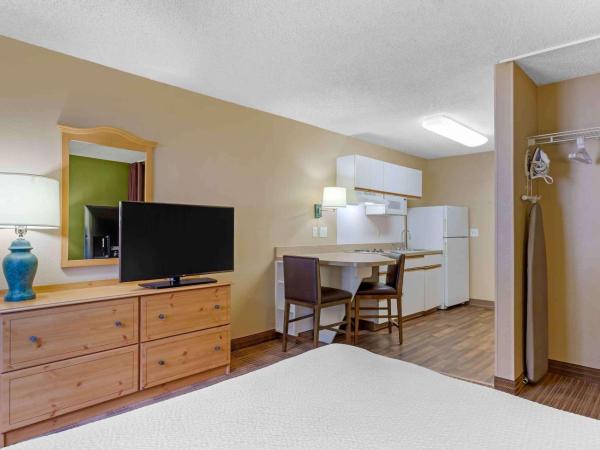 Extended Stay America Suites - Houston - Galleria - Uptown : photo 3 de la chambre studio lit queen-size - non-fumeurs