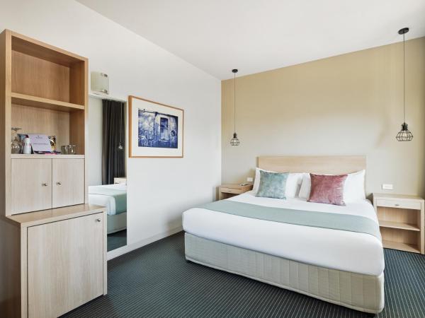 Saint Kilda Beach Hotel - formerly Rydges St Kilda : photo 3 de la chambre chambre lit king-size supérieure