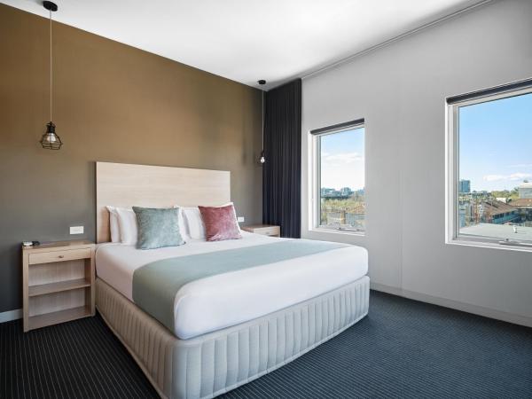 Saint Kilda Beach Hotel - formerly Rydges St Kilda : photo 2 de la chambre chambre supérieure lit queen-size