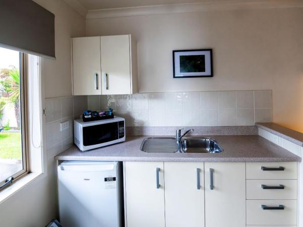 Ripple Rotorua : photo 5 de la chambre superior studio with outdoor hot tub 