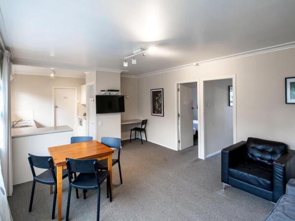 Ripple Rotorua : photo 7 de la chambre two bedroom apartment with outdoor hot tub 