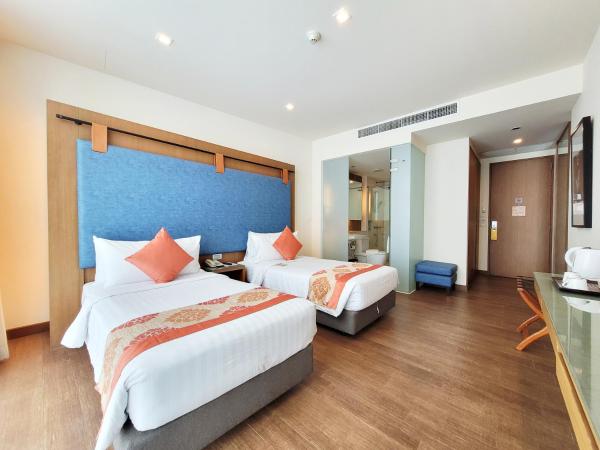 On 8 Sukhumvit Nana Bangkok by Compass Hospitality : photo 4 de la chambre chambre lits jumeaux premier safran