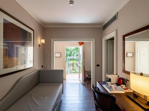 Allegroitalia San Gallo Firenze : photo 10 de la chambre suite avec baignoire spa