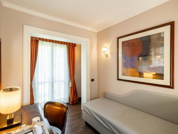 Allegroitalia San Gallo Firenze : photo 8 de la chambre suite avec baignoire spa