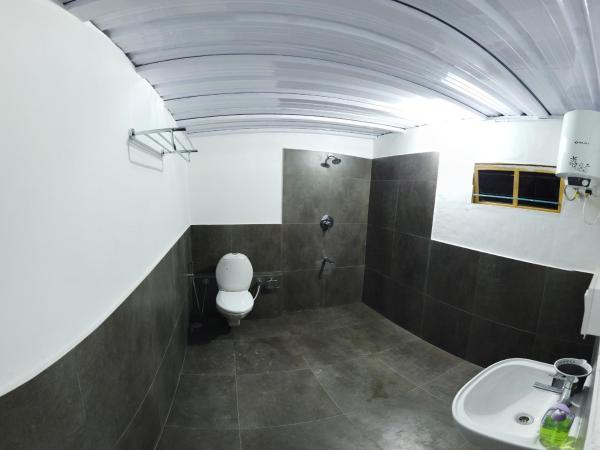 BYOC Hostels : photo 3 de la chambre lit dans dortoir mixte de 8 lits 