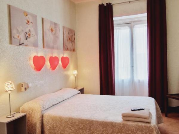 Casa de Huespedes Dolce Vita : photo 4 de la chambre chambre double avec salle de bains commune