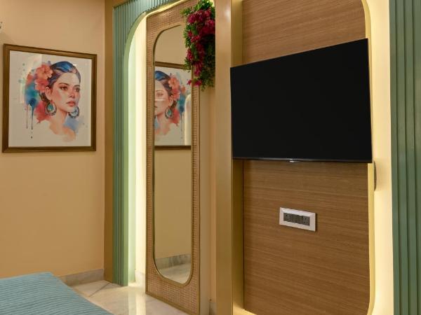 Hotel Sarang Palace - Boutique Stays : photo 10 de la chambre bohemian theme room with artistic rattan décor and designer washroom