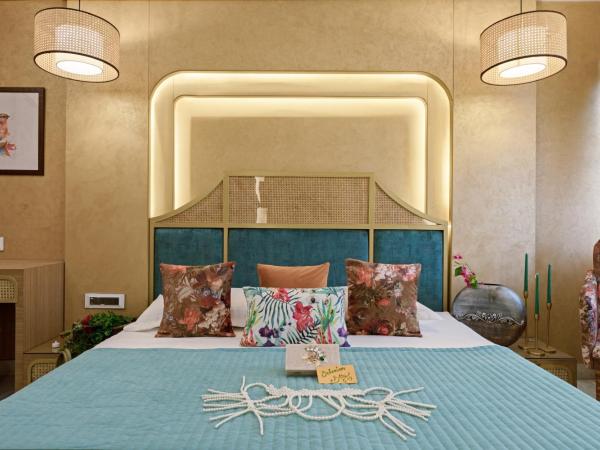 Hotel Sarang Palace - Boutique Stays : photo 1 de la chambre bohemian theme room with artistic rattan décor and designer washroom