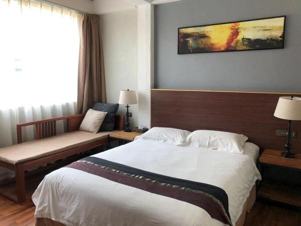 Celosia Chiang Mai Hotel : photo 10 de la chambre chambre double deluxe (bâtiment c)