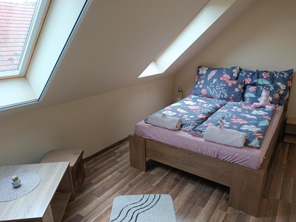 Holt-Tisza Vendégház : photo 1 de la chambre chambre triple