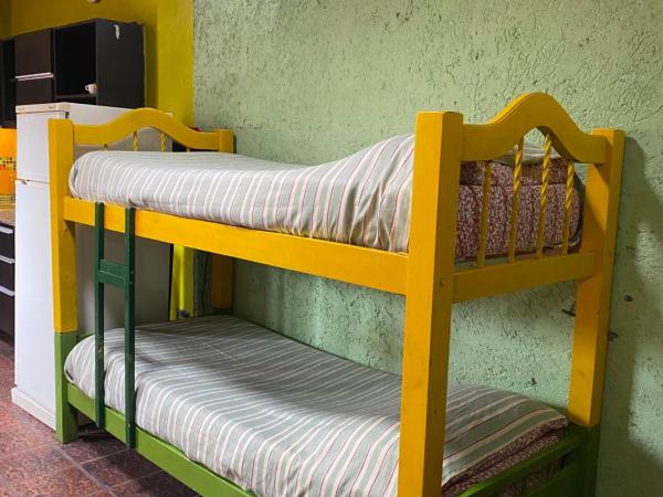 Hostel Ruca Potu : photo 4 de la chambre chambre familiale