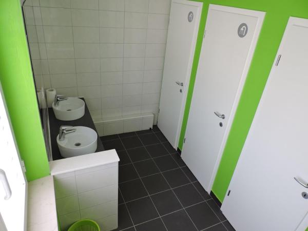 Hostel Marina Trogir : photo 1 de la chambre lit dans dortoir mixte de 7 lits