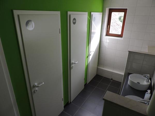 Hostel Marina Trogir : photo 3 de la chambre lit dans dortoir mixte de 7 lits