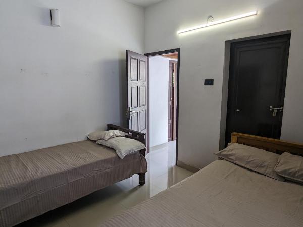Budget Home : photo 4 de la chambre chambre double deluxe avec balcon