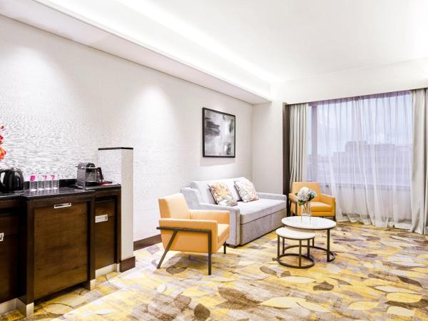Royal Plaza on Scotts : photo 3 de la chambre suite exécutive