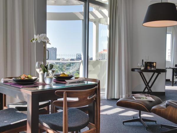 The Point Brisbane Hotel : photo 4 de la chambre suite altitude