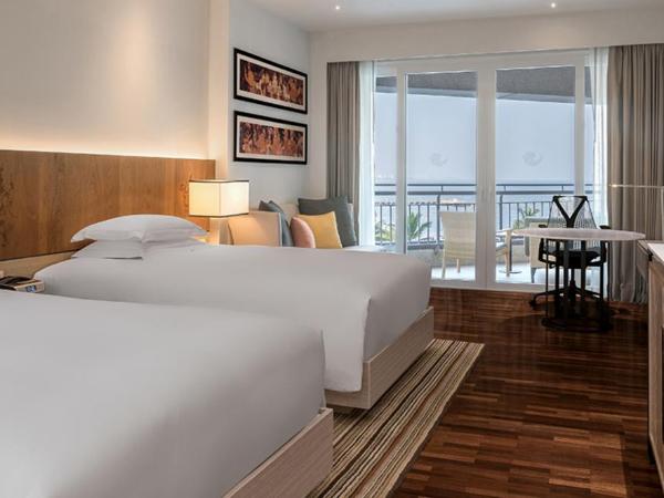 Hilton Hua Hin Resort & Spa : photo 1 de la chambre chambre lits jumeaux exécutive avec vue sur l'océan