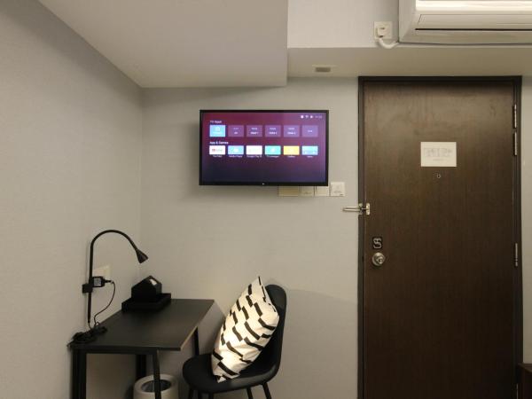 ST Signature Bugis Beach : photo 6 de la chambre cabin m, window, private bathroom