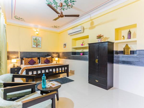 Kalyan Villa Homestay : photo 9 de la chambre chambre double avec salle de bains privative