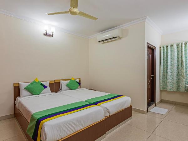 Treebo Akshaya Residency : photo 7 de la chambre chambre double standard