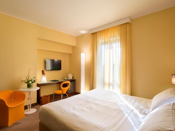 UNAHOTELS Mediterraneo Milano : photo 2 de la chambre chambre double supérieure