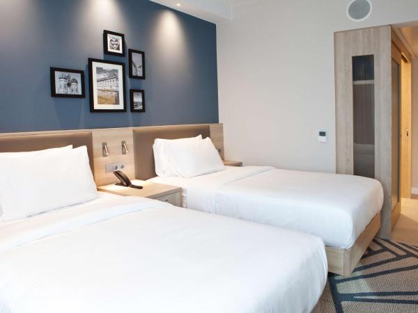 Hampton By Hilton Munich City Center East : photo 2 de la chambre chambre lits jumeaux