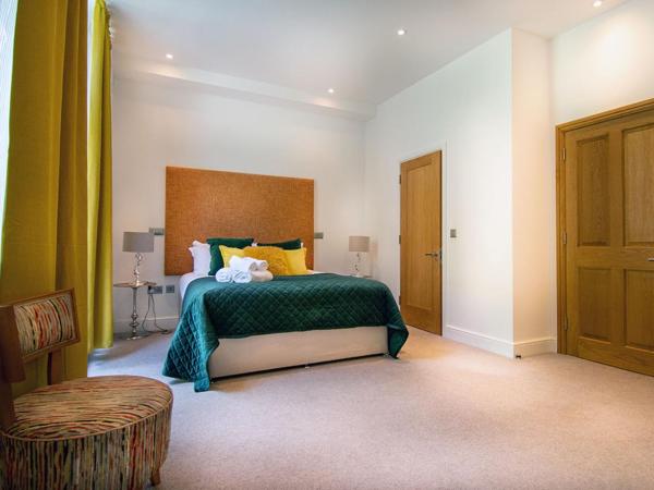 Beachcliff Rooms & Apartments : photo 8 de la chambre chambre double - vue sur jardin