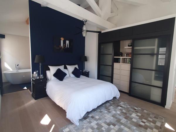 Lou Pantai, Bed and Breakfast, Delux Bedroom : photo 3 de la chambre chambre double