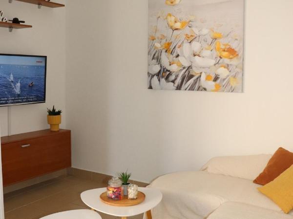 Apartments and rooms with parking space Krk - 5294 : photo 1 de la chambre appartement 1 chambre avec terrasse