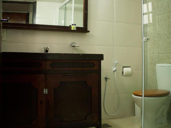 Pousada Casa da Pedra : photo 5 de la chambre chambre familiale (6 adultes)