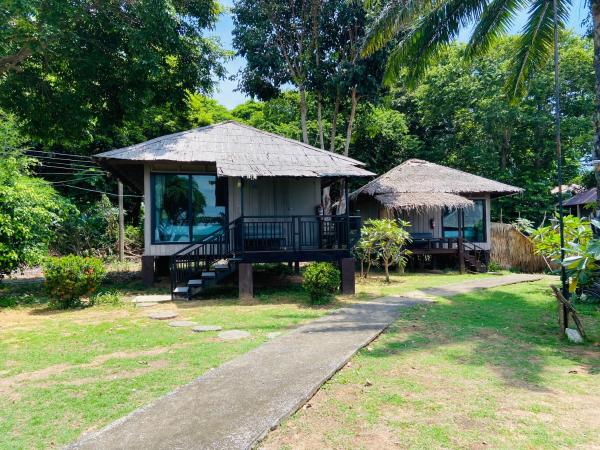 HIP Seaview Resort @ Phi Phi : photo 4 de la chambre bungalow - vue sur mer à l’ouest