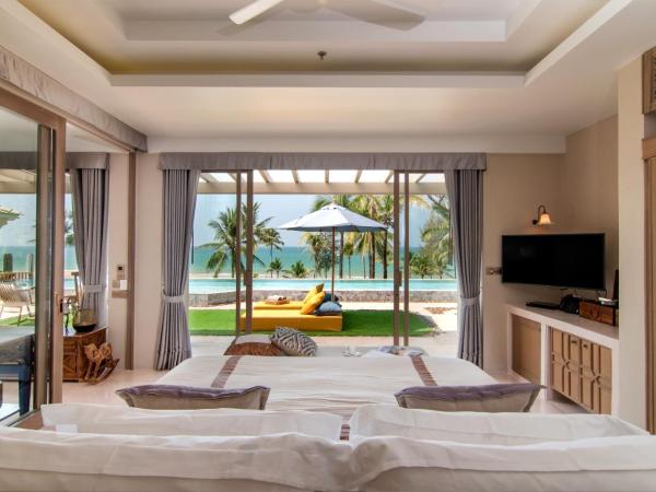 Devasom Khao Lak Beach Resort & Villas : photo 7 de la chambre devasom sky villa two-bedroom oceanfront penthouse