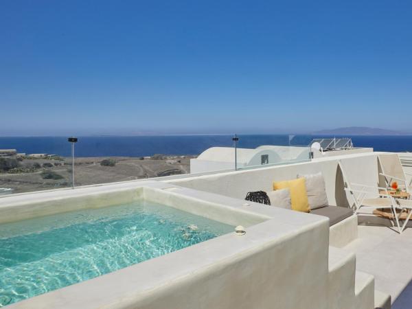 Adorno Oia : photo 1 de la chambre suite lune de miel avec bain à remous extérieur chauffé