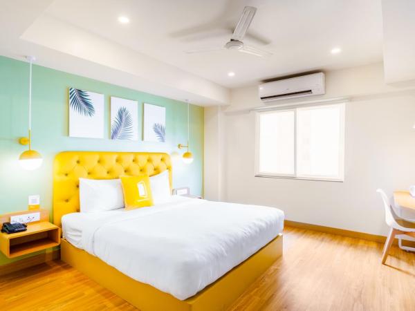 Bloom Hotel - Cyber Towers : photo 2 de la chambre chambre lit king-size standard