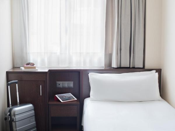 Hotel Lugano Barcelona : photo 1 de la chambre chambre simple