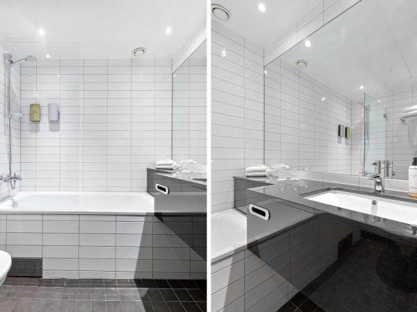 Best Western Plus Sthlm Bromma : photo 4 de la chambre chambre lits jumeaux standard avec baignoire