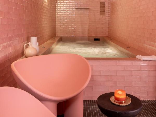 Le Petit Oberkampf Hotel & Spa : photo 3 de la chambre suite prestige