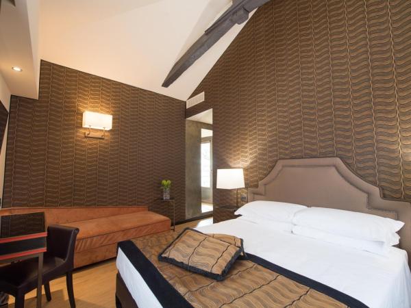 Hotel Paganelli : photo 3 de la chambre chambre double de charme altana - vue sur rue